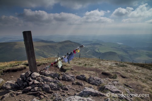 Randonnée au Puy de la Tache Randonnée au Puy de la Tache