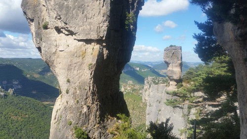 Randonnée sur les corniches de la Jonte et du Tarn Randonnée sur les corniches de la Jonte et du Tarn