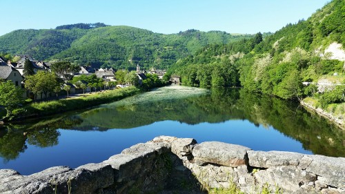 Randonnée au coeur du vignoble et au fond de la Coste Randonnée au coeur du vignoble et au fond de la Coste