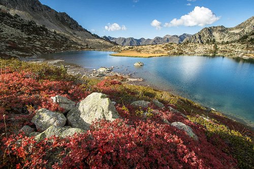 Pyrénées : Lac Blanc en boucle depuis le parking de Tournaboup en passant par le lac Dets Coubous Pyrénées : Lac Blanc en boucle depuis le parking de Tournaboup en passant par le lac Dets Coubous