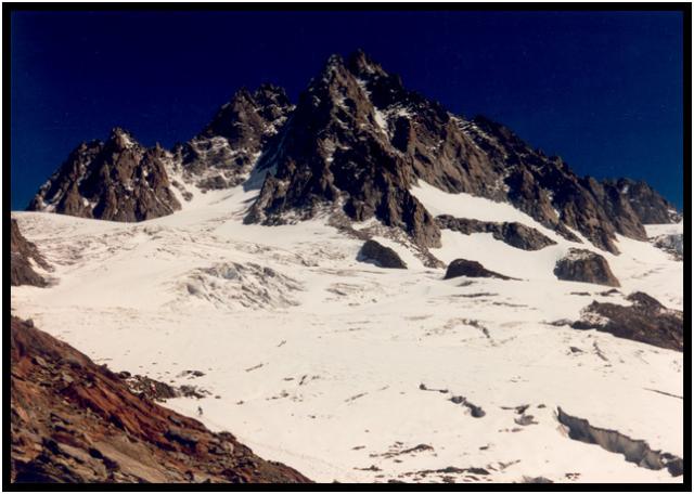 Le Refuge Albert 1er (Itinéraire du télécabine de Charamillon-Balme) Miniature