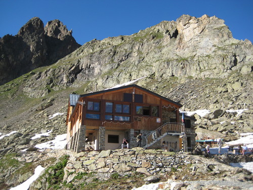 Page : Refuge du Pigeonnier Image Panoramio