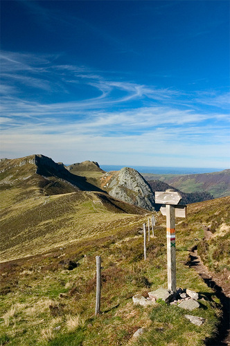 Limon et Rocher de Laqueuille Image Panoramio
