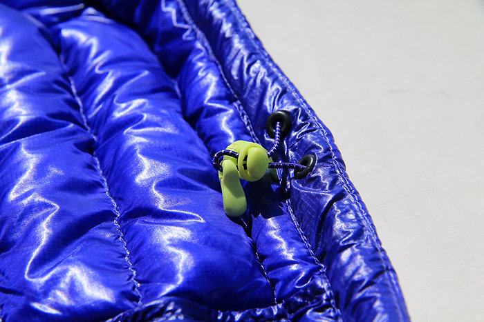 Test de la doudoune Mountain Hardwear Ghost Whisperer Down Jacket dans les Alpes