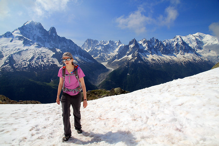 Test du tee-shirt technique Mountain Hardwear Tephra Trek lors de la montée au lac Blanc