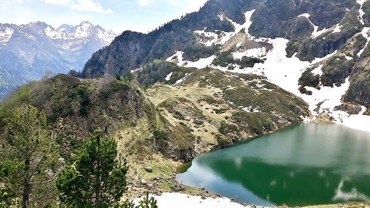 Lac d'Er par Cédric R. Source : Groupe Facebook Pyrénées balades et randonnées Lac d'Er par Cédric R. Source : Groupe Facebook Pyrénées balades et randonnées