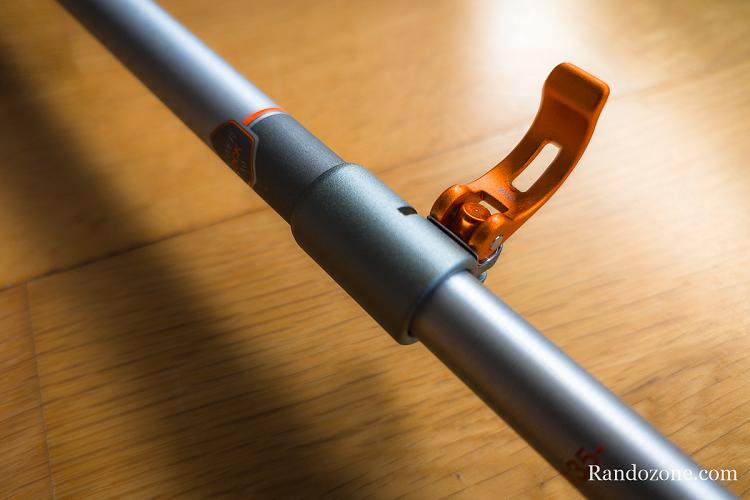 Clip ouvert sur bâton de randonnée Clip ouvert sur bâton de randonnée