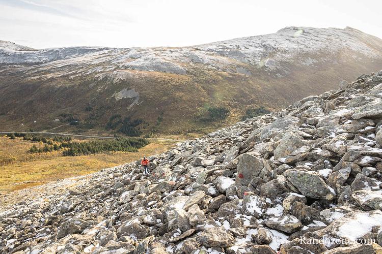 Passage dans le pierrier Passage dans le pierrier