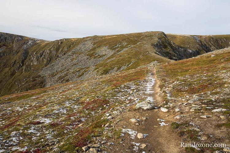 On monte encore un peu mais c'est bien plus facile On monte encore un peu mais c'est bien plus facile