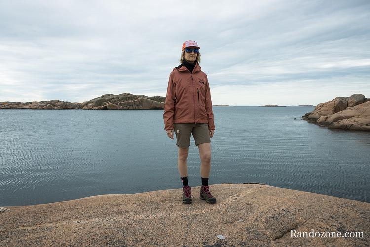 Le pantalon de randonnée Millet Ubic Stretch Zip Off est convertible en short Le pantalon de randonnée Millet Ubic Stretch Zip Off est convertible en short