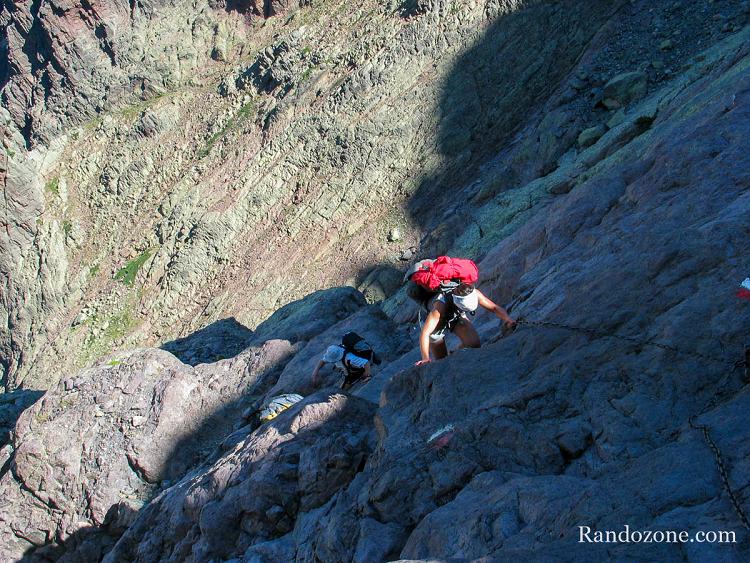 Cirque de la Solitude sur le GR 20 en Corse Cirque de la Solitude sur le GR 20 en Corse