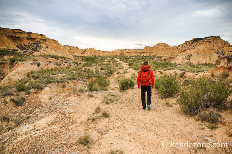 Randonnée en boucle à la Piskerra Randonnée Piskerra dans le désert des Bardenas