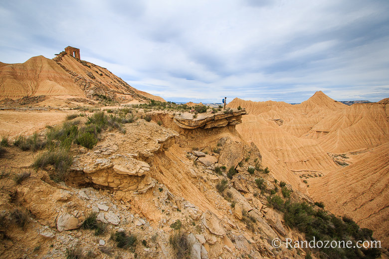 Randonnée en boucle à la Piskerra La guérite de la Piskerra depuis le plateau