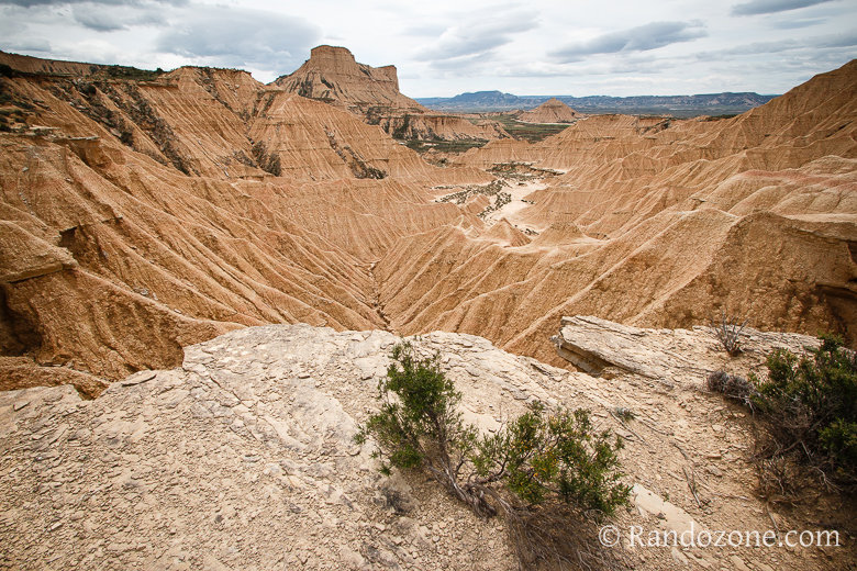 Randonnée en boucle à la Piskerra Il va falloir descendre tout en bas