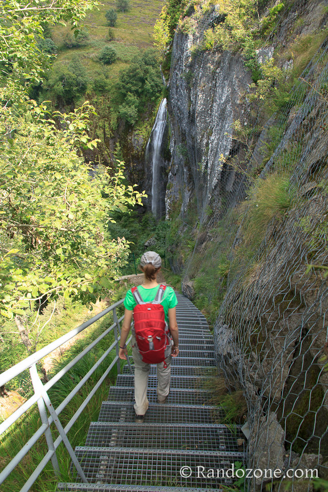 Cascades et volcans dans le Puy-de-Dôme