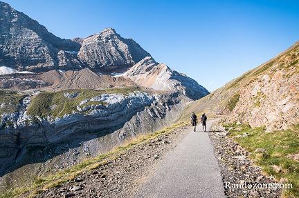 Actualité : Balade facile au col de Boucharo : aux portes de l’Espagne depuis le Col de Tentes Actualité : Balade facile au col de Boucharo : aux portes de l’Espagne depuis le Col de Tentes