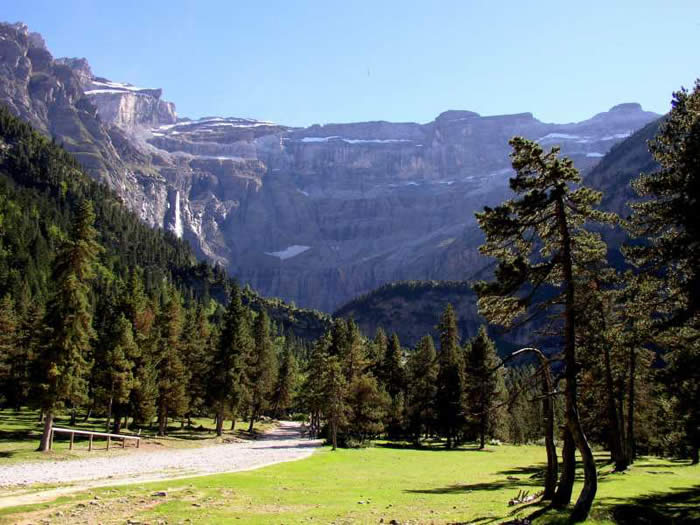 Cirque de Gavarnie Balade dans le cirque de Gavarnie