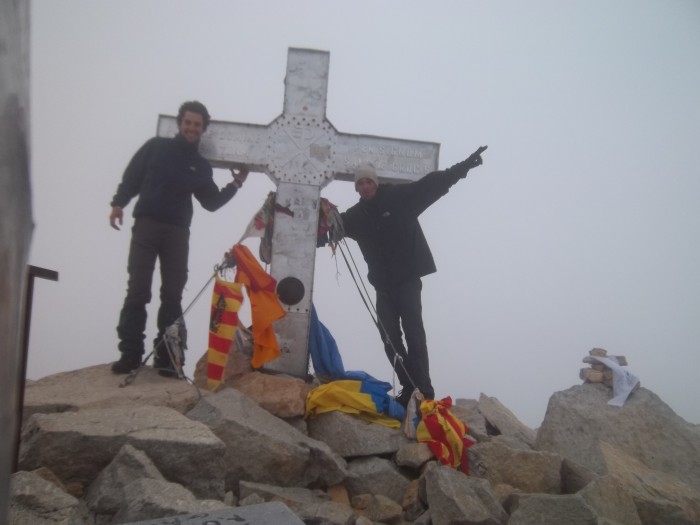 Au sommet de l'Aneto Au sommet de l'Aneto
