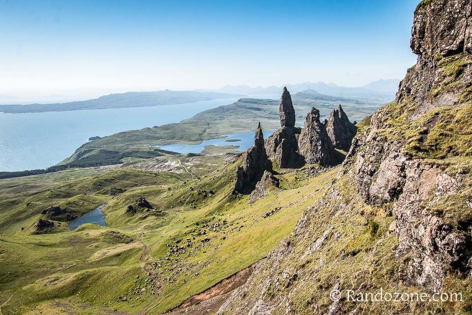 Au dessus de Old Man of Storr Au dessus de Old Man of Storr