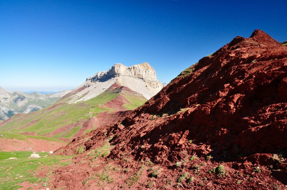 Belles couleurs au Castillo de Acher Belles couleurs au Castillo de Acher