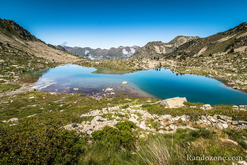 Au dessus du lac Blanc dans le Néouvielle Au dessus du lac Blanc dans le Néouvielle