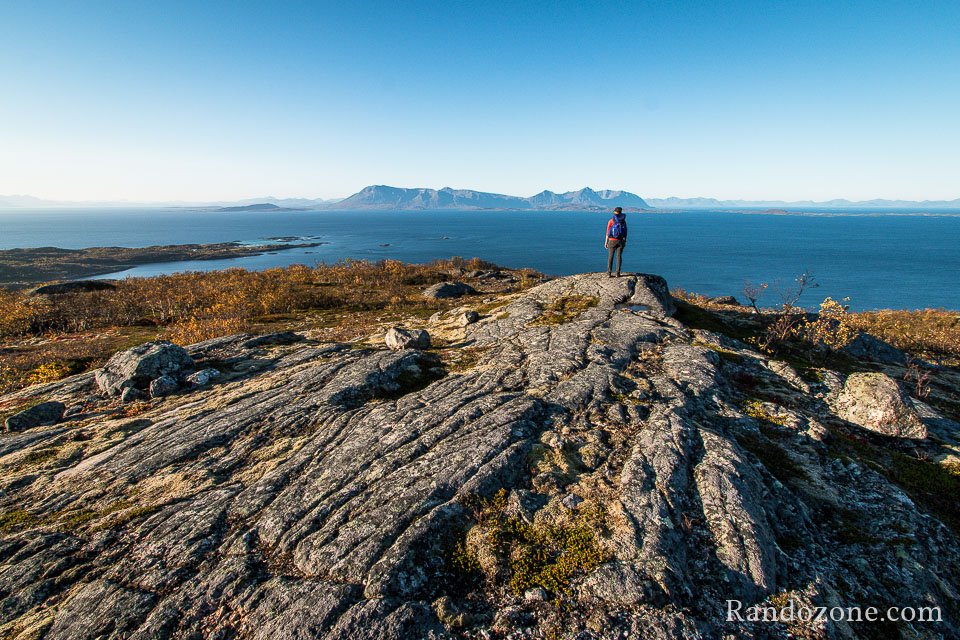 Randonnée sur l'île de Senja en Norvège Randonnée sur l'île de Senja en Norvège