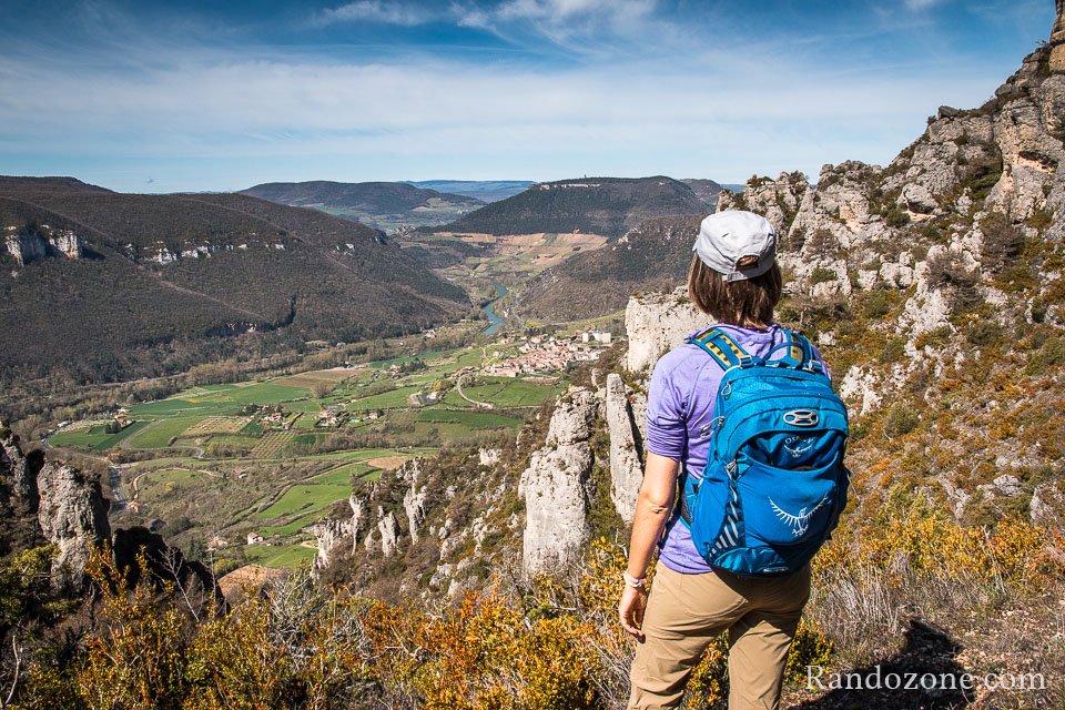 Petite pause pour profiter du paysage Petite pause pour profiter du paysage