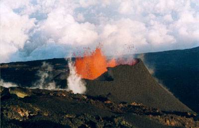 Réunion : Volcan en éruption Réunion : Volcan en éruption