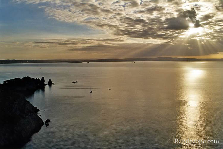 France : Randonnée au soleil levant en Bretagne France : Randonnée au soleil levant en Bretagne