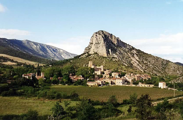 France : Sommet au dessus de Saint Jean de Buèges France : Sommet au dessus de Saint Jean de Buèges