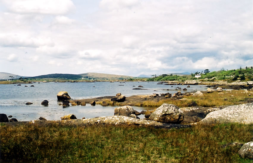 Irlande : On trouve de nombreux lacs en Irlande Irlande : On trouve de nombreux lacs en Irlande
