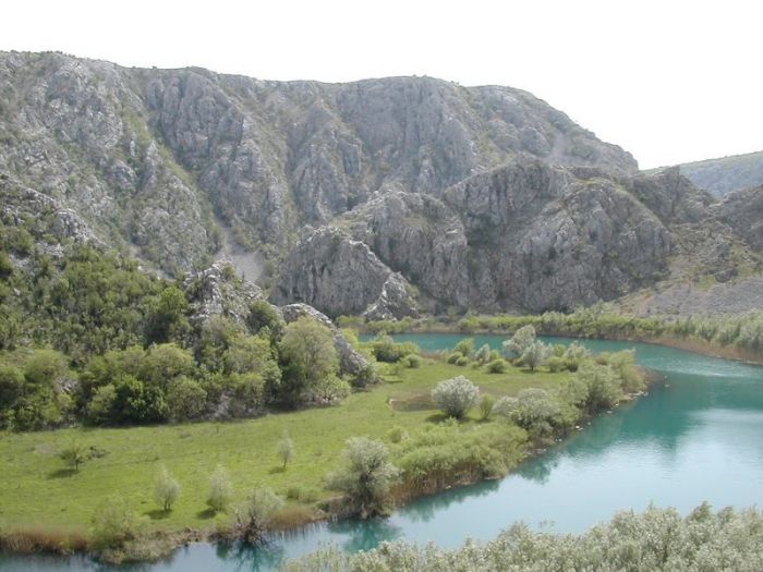 Croatie : Ma rivière en Croatie Croatie : Ma rivière en Croatie