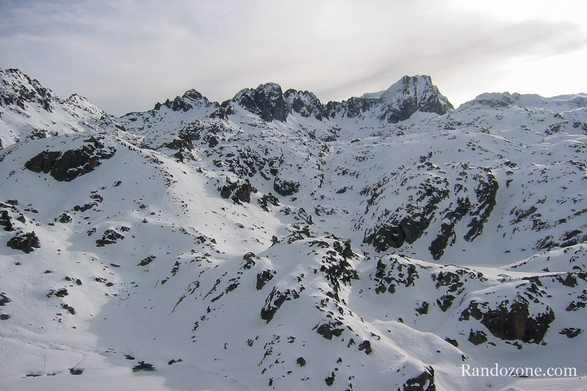 Ski de randonnée au lac de la Glère